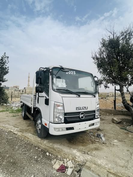 إيسوزو بيك أب 2025 - صورة 3