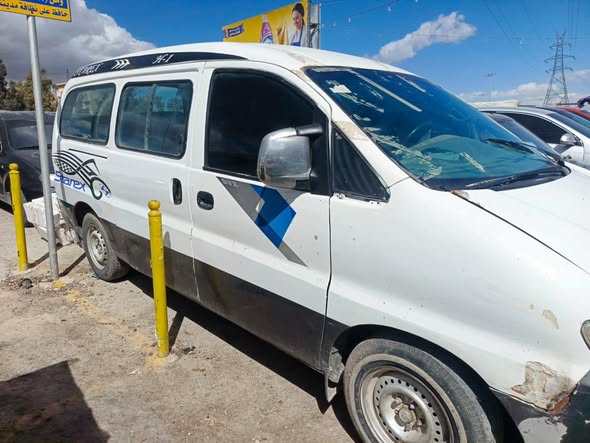 هيونداي ستاركس 2000