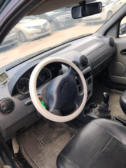 داسيا لوغان 2007 - صورة 4