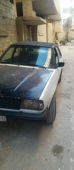 أوبل أسكونا 1976 - صورة 3