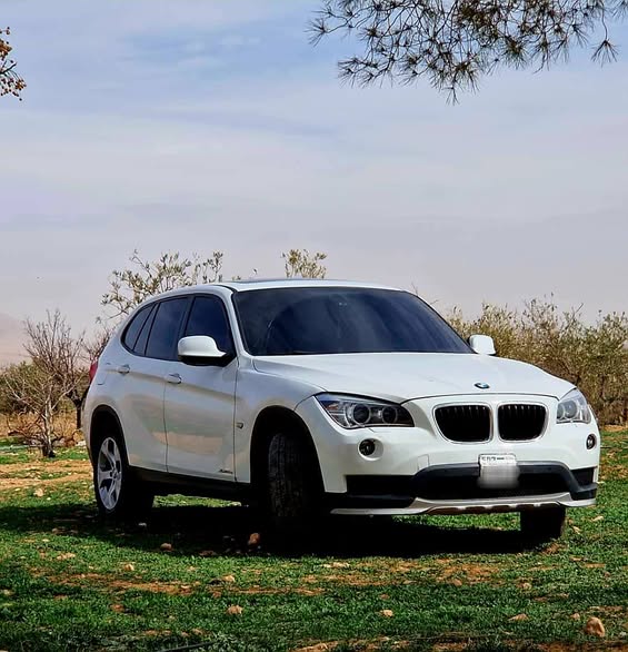 بي إم دبليو X1 2012 - صورة 5