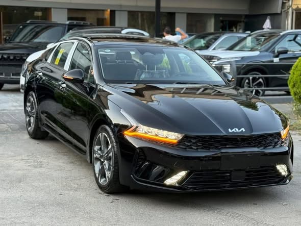 كيا K5 2025 - صورة 2