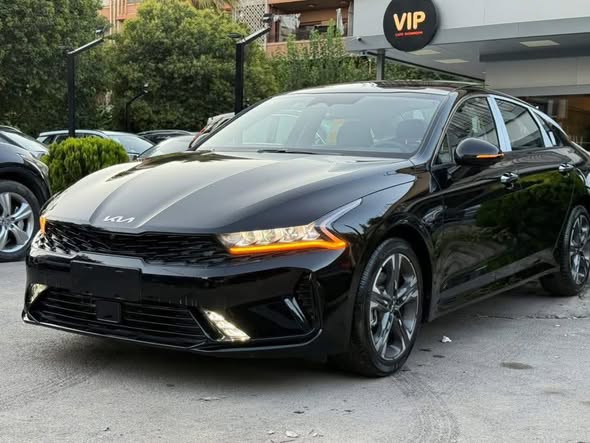 كيا K5 2025 - صورة 3