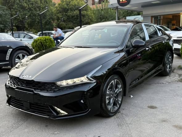 كيا K5 2025 - صورة 5