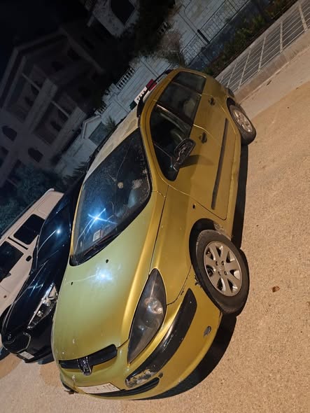 بيجو 307 2004 - صورة 1