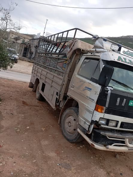 اسوزو بيك أب 1992 - صورة 3