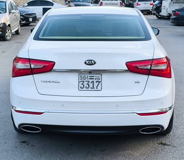 كيا كادينزا 2015 - صورة 2