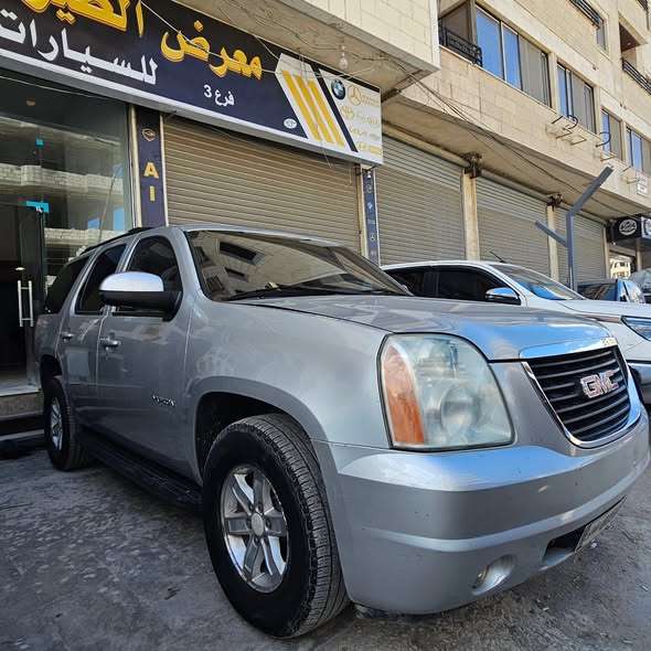 جي إم سي يوكن 2011 - صورة 3