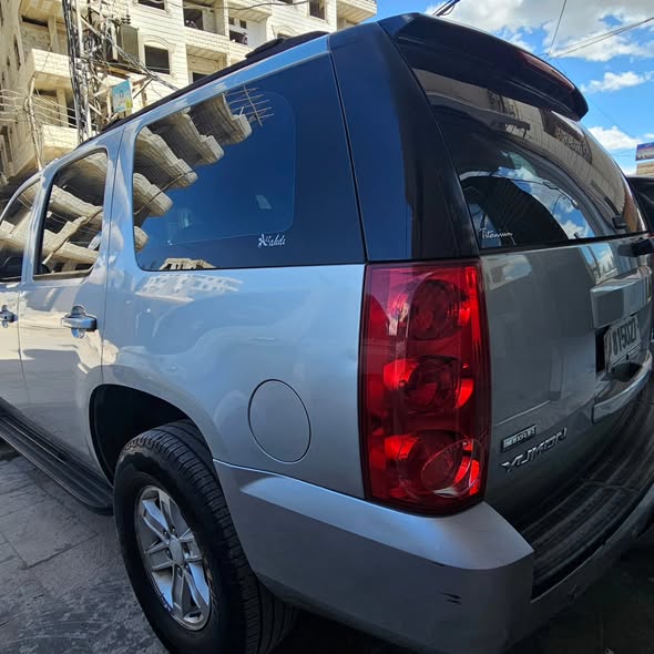 جي إم سي يوكن 2011 - صورة 5