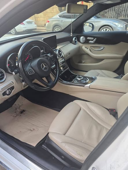 مرسيدس c300 2018 - صورة 4