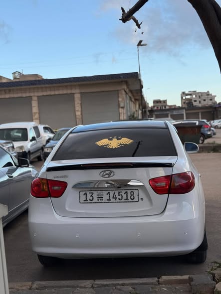 هيونداي أفانتي 2008 - صورة 4