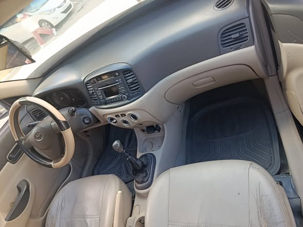 هيونداي فيرنا 2006