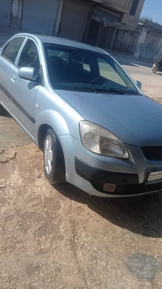 كيا ريو 2006 - صورة 1