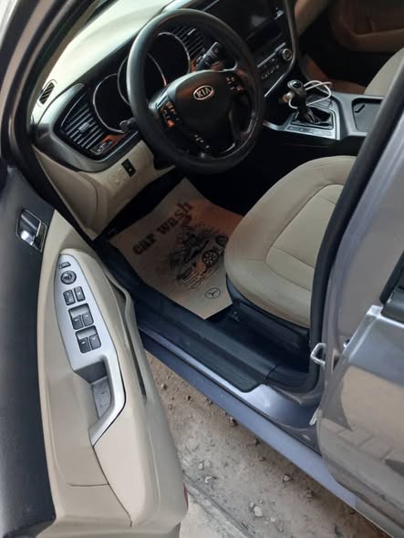 كيا أوبتيما 2011 - صورة 1