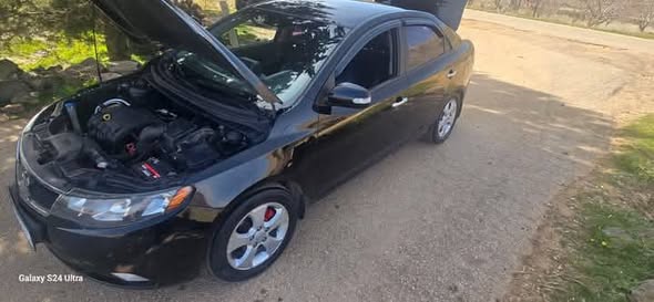 كيا فورتي 2010 - صورة 4