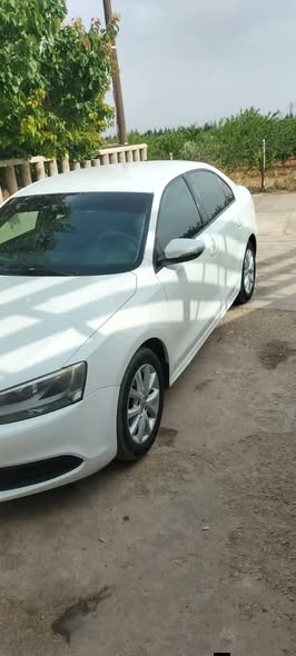 فولكس فاجن جيتا 2012 - صورة 2