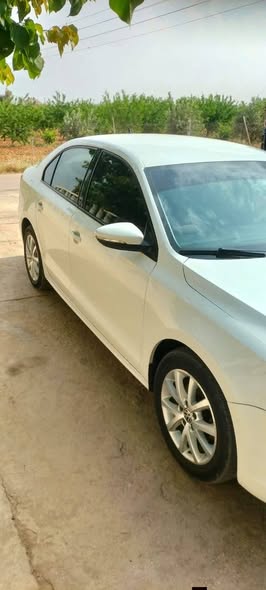 فولكس فاجن جيتا 2012 - صورة 3