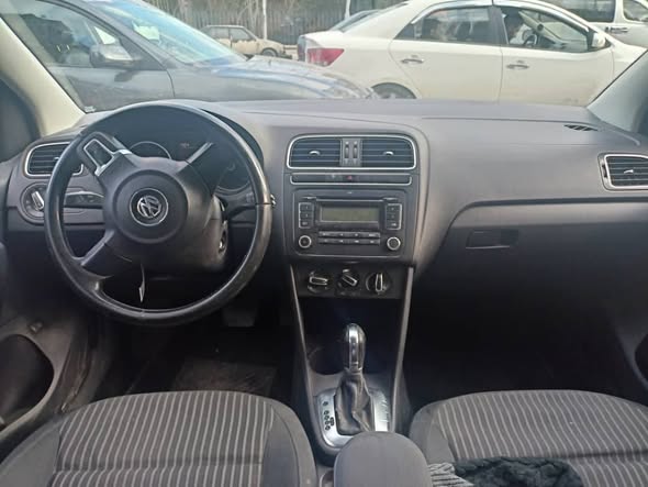 فولكس فاجن بورا 2013 - صورة 5