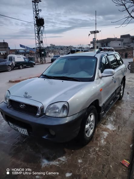 هيونداي سنتافيه 2005 - صورة 4