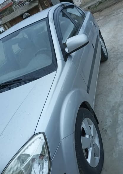 كيا ريو 2009 - صورة 3