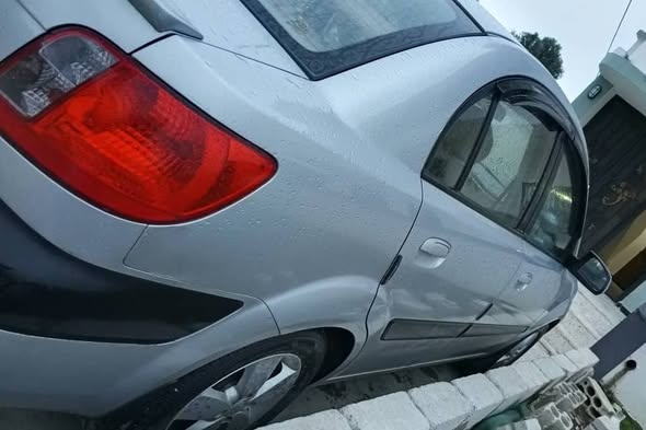 كيا ريو 2009 - صورة 4