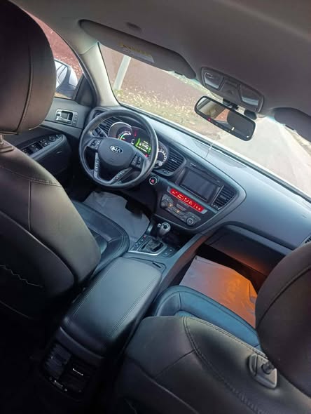 كيا أوبتيما 2013 - صورة 2