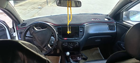 كيا ريو 2010 - صورة 4