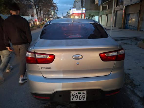 كيا ريو 2015 - صورة 1