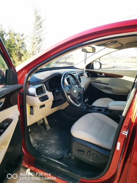 كيا سورنتو 2016 - صورة 1