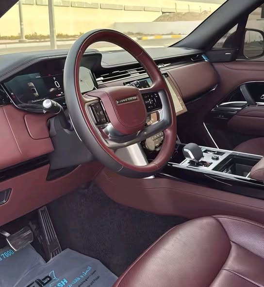 رنج روفر رنج روفر 2023 - صورة 1