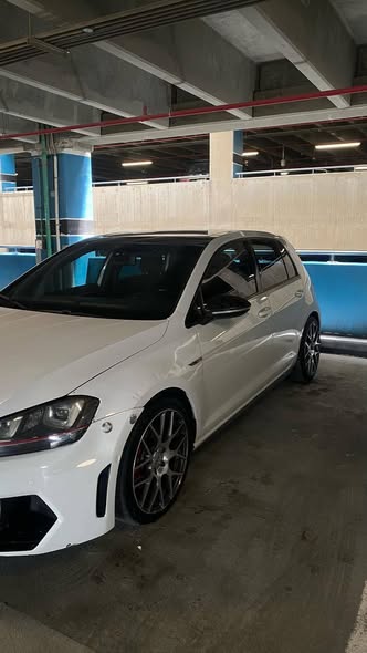 فولكس فاجن جولف GTI 2015 - صورة 2