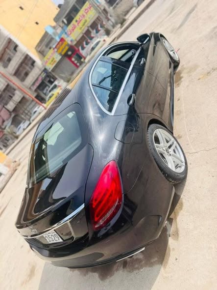 مرسيدس C300 2015 - صورة 3