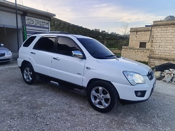 كيا سبورتاج 2010 - صورة 2