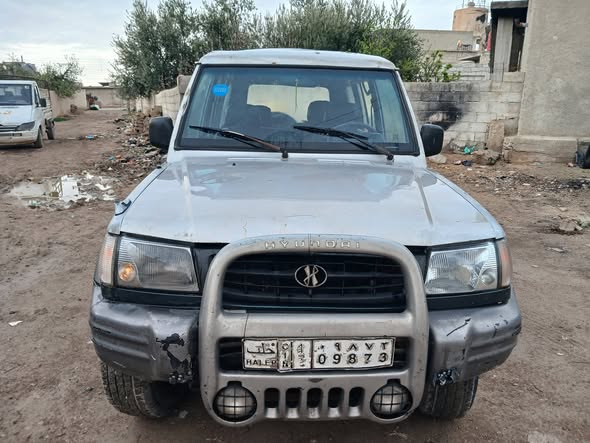 ميتسوبيشي باجيرو 2000 - صورة 1