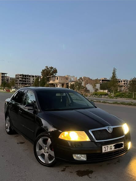 سكودا اوكتافيا 2010 - صورة 2