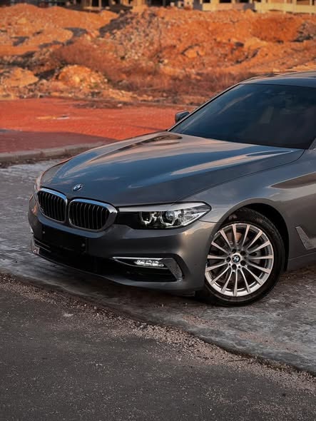 بي إم دبليو 520 2019 - صورة 3