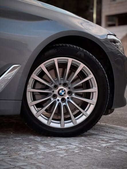 بي إم دبليو 520 2019 - صورة 5