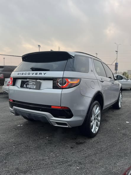 لاند روفر ديسكفري 2019 - صورة 2