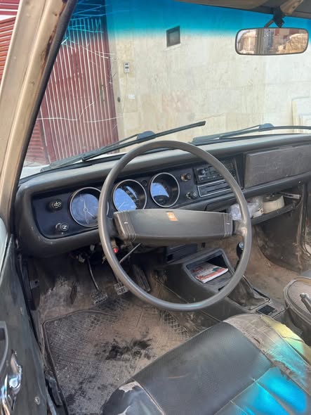 نيسان 1200 1994 - صورة 5