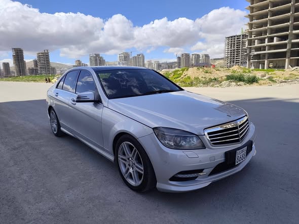 مرسيدس C250 2011 - صورة 2