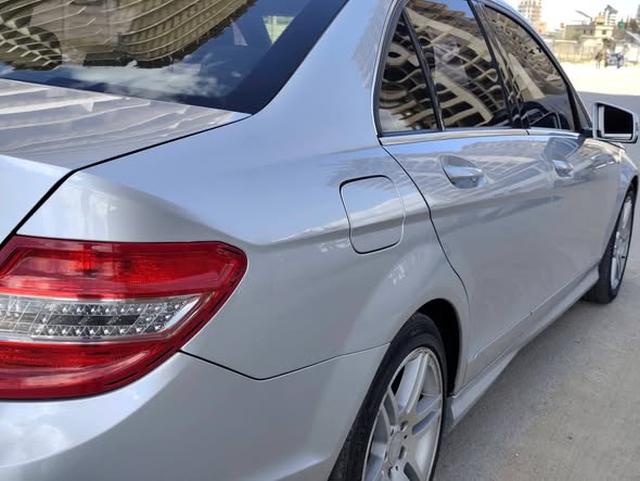 مرسيدس C250 2011 - صورة 4