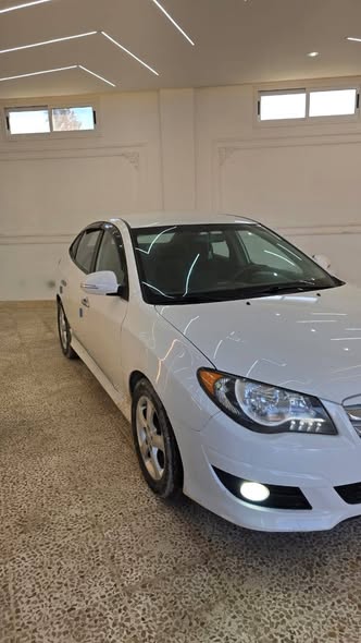 هيونداي افانتي 2011 - صورة 3