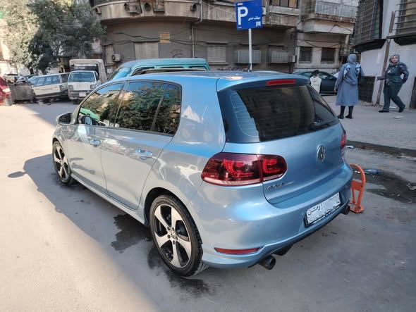 فولكس فاجن غولف 2010 - صورة 3