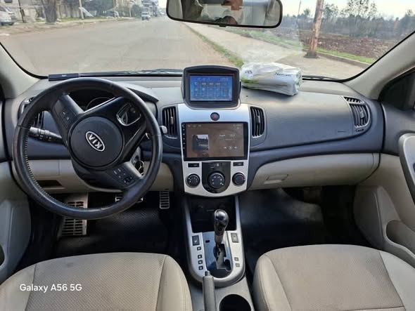 كيا فورتي 2009