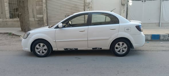 كيا ريو 2010 - صورة 3