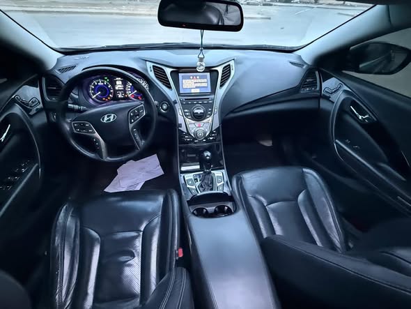 هيونداي أزيرا 2012 - صورة 2