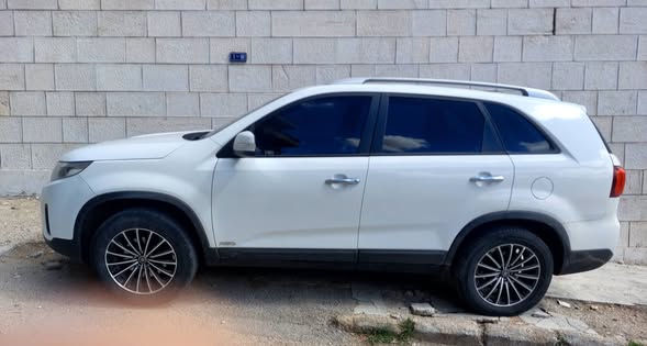 كيا سيرنتو 2015