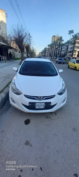 هيونداي أفانتي 2013