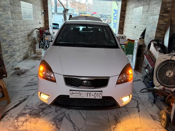 كيا ريو 2011 - صورة 1