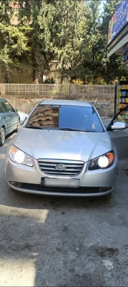 هيونداي افانتي 2009 - صورة 1